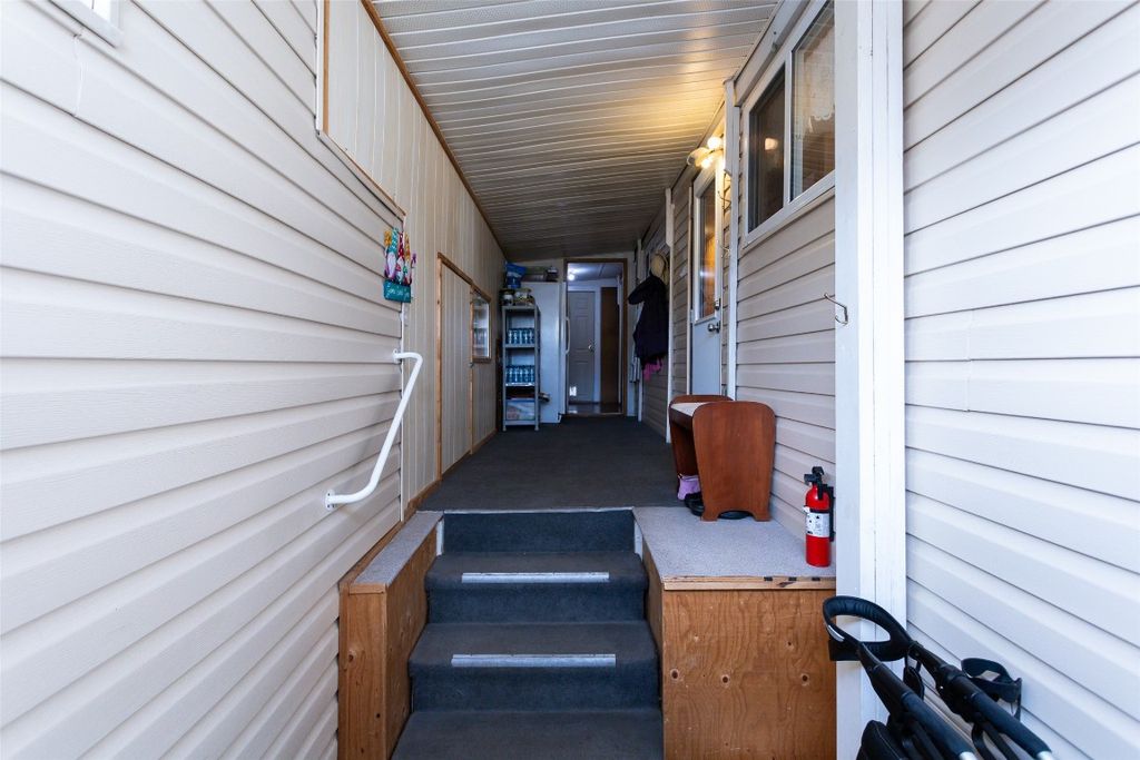 listing image 16511179484310096587