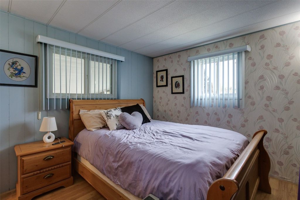 listing image 16515810843676702569