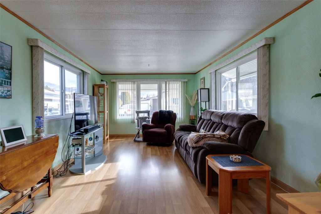 listing image 16514398650507132449