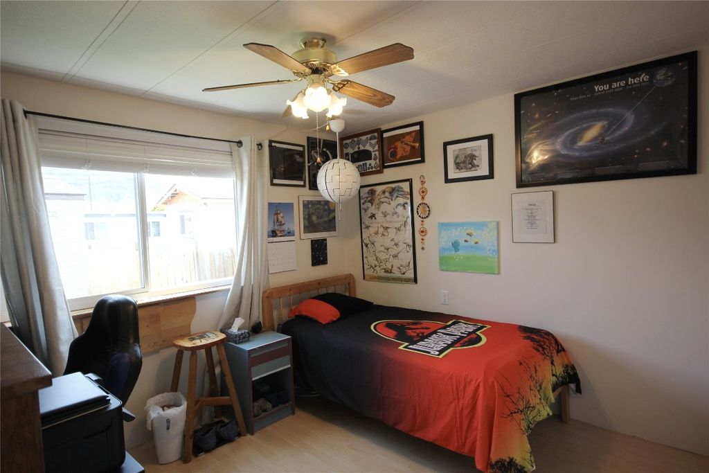 listing image 16510752297489739369