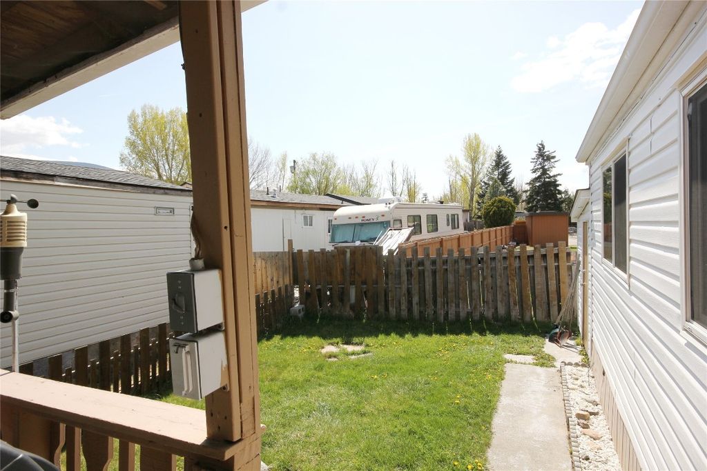 listing image 16517099036851259729