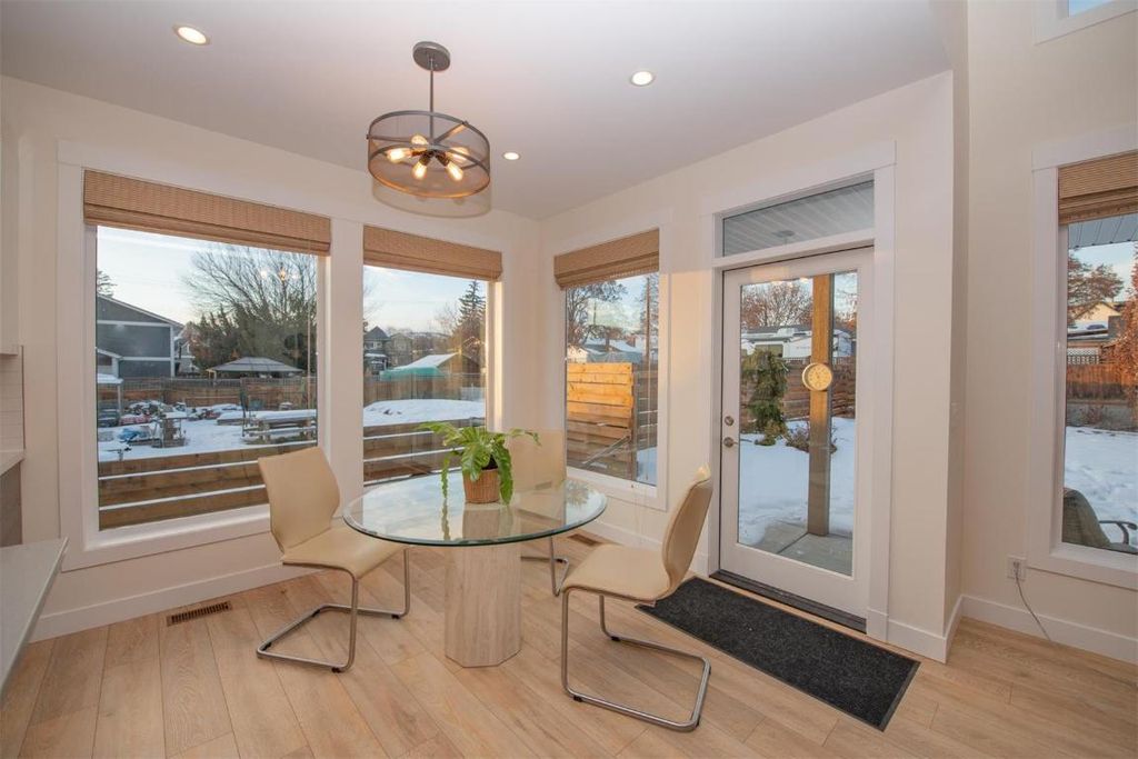 listing image 16514330782156128966