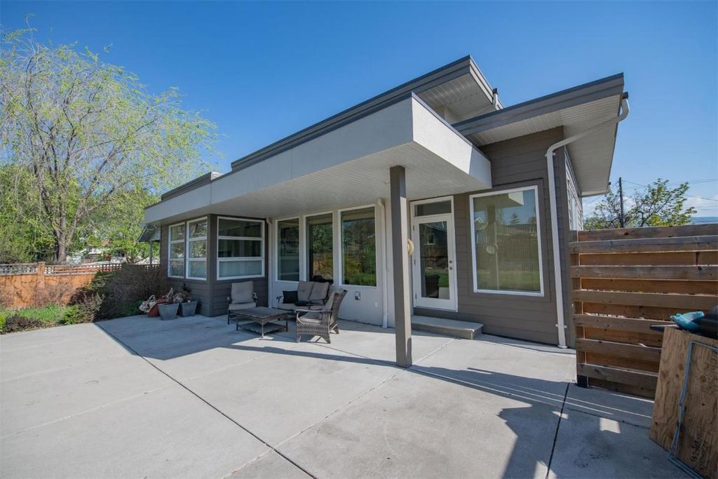 listing image 16515785670471647009