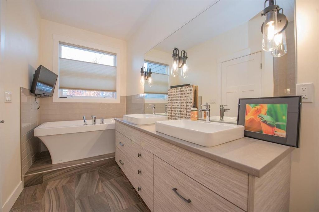 listing image 16510801476038757109