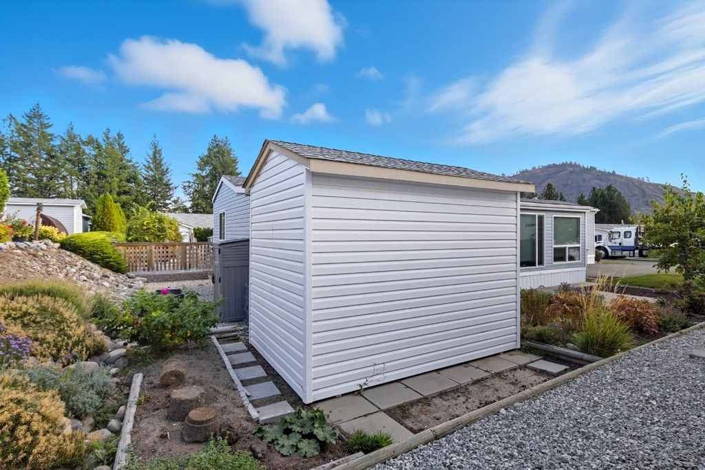 listing image 16517550472675336674