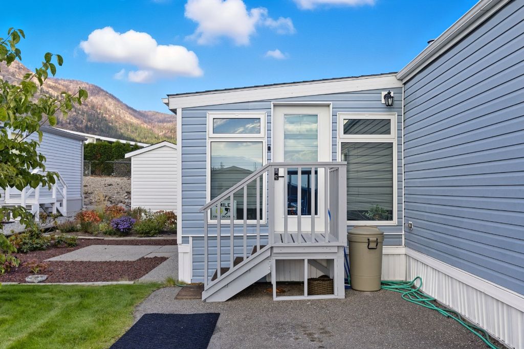 listing image 16515912404137344701