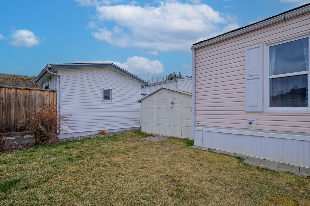 listing image 16510586363538360671