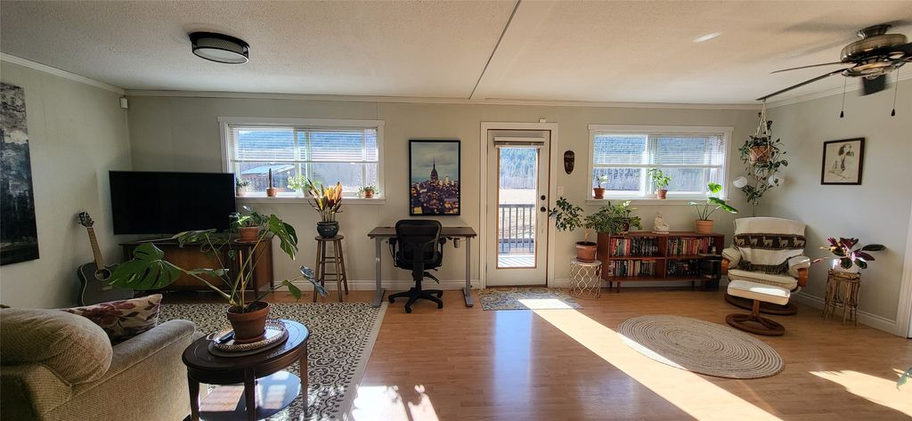 listing image 16517082312514110692