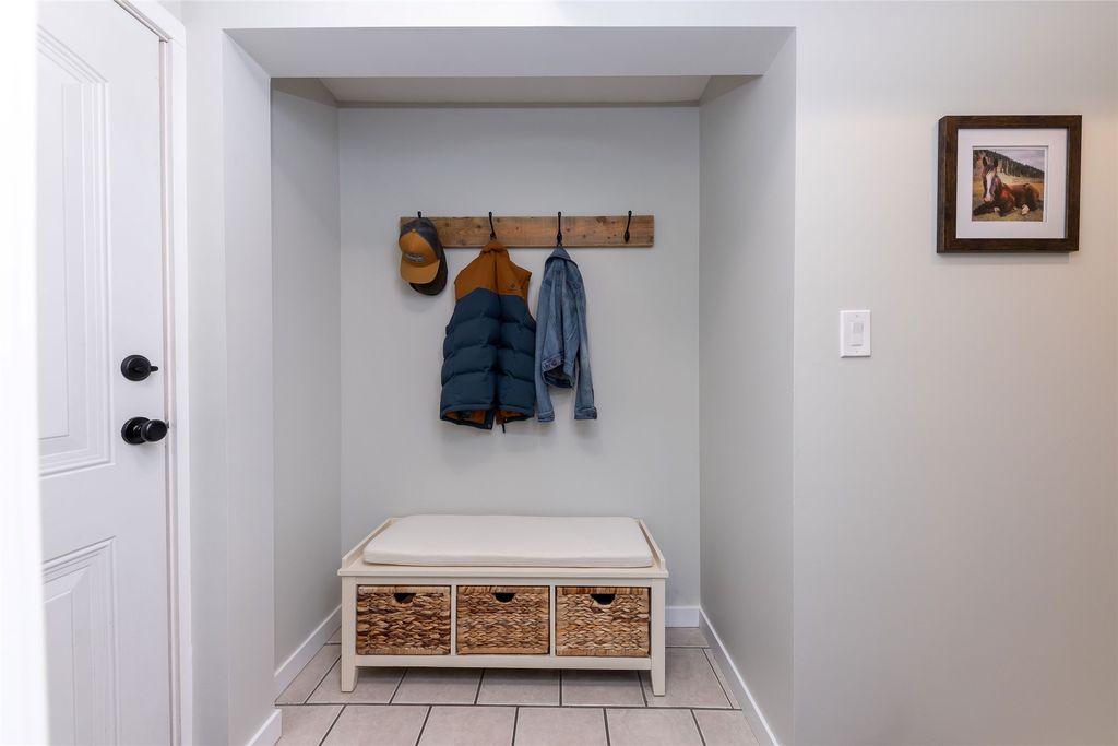 listing image 16510407492274697041