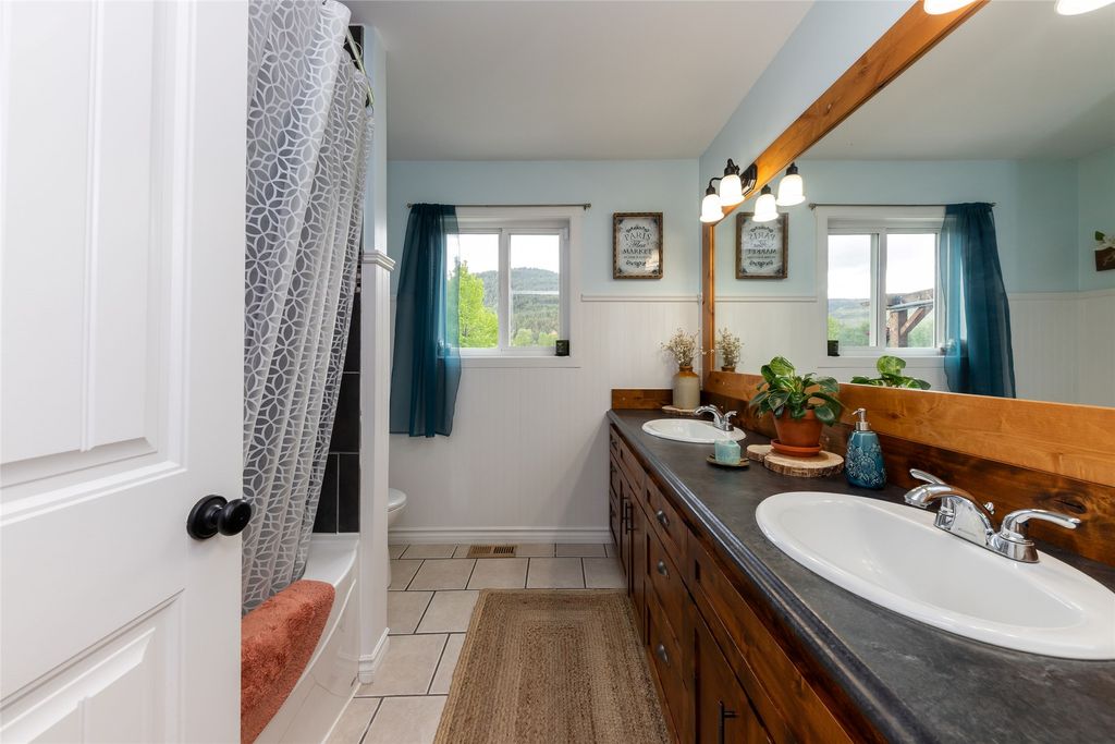 listing image 16512671003067212727