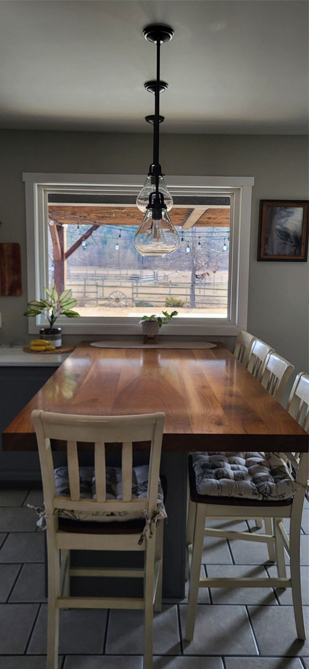 listing image 16519588355194196650