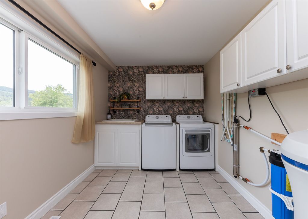 listing image 16514222755855988447