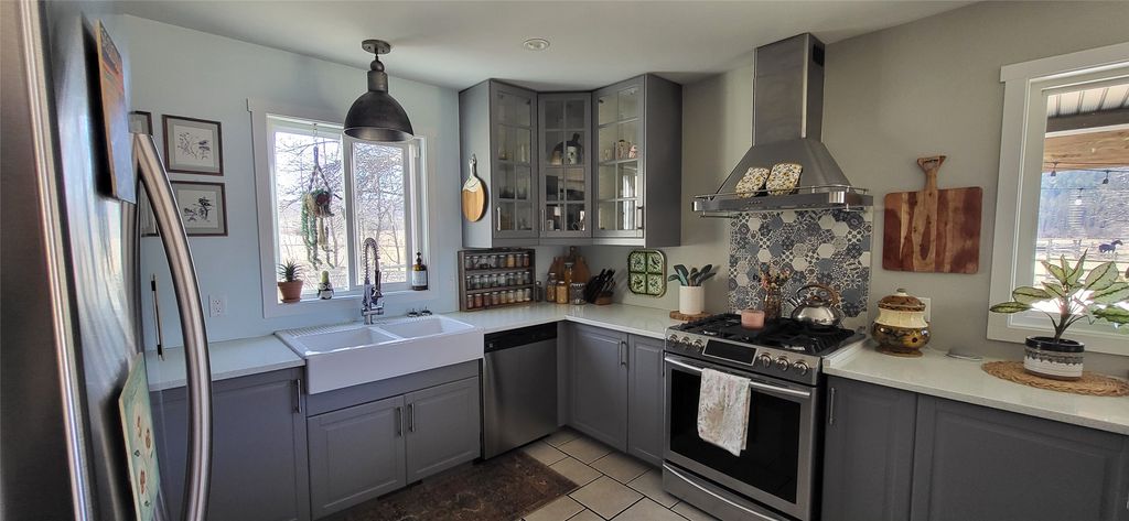 listing image 16516586970703628157