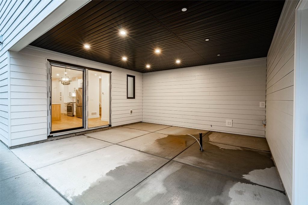 listing image 16519791989839107010