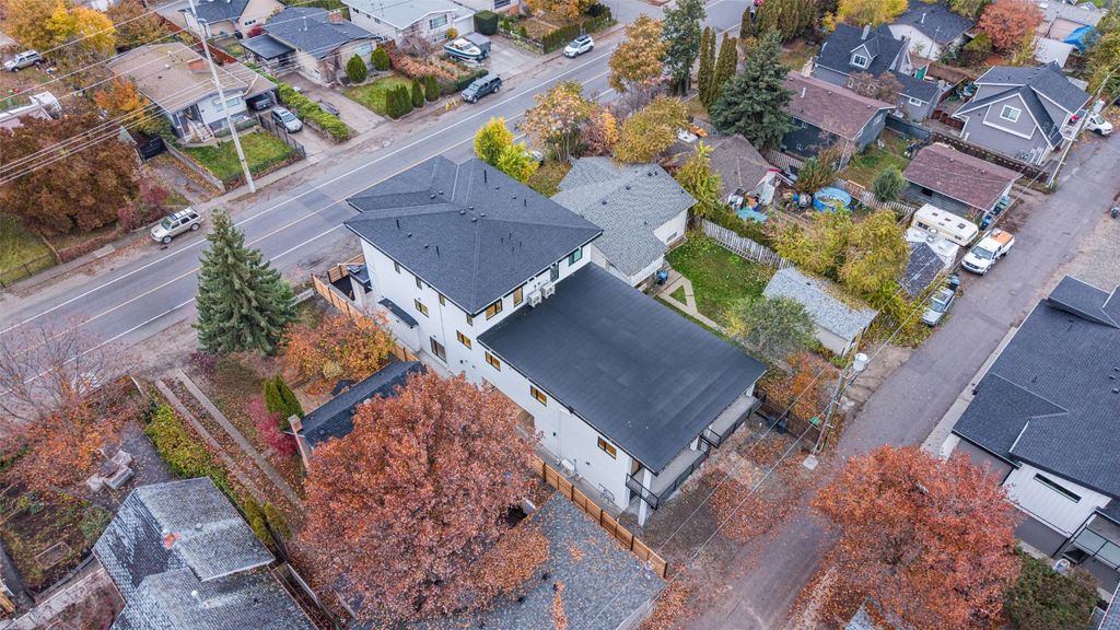 listing image 16518739041146413572