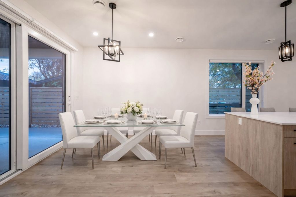 listing image 16518580616784033055