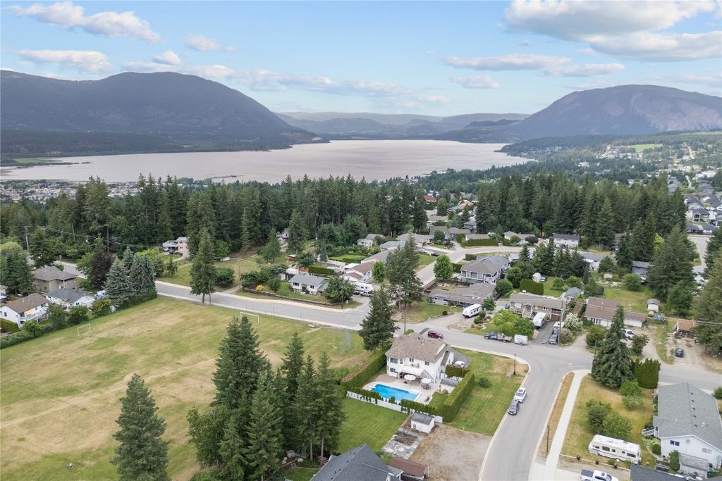 listing image 16514655793207149913