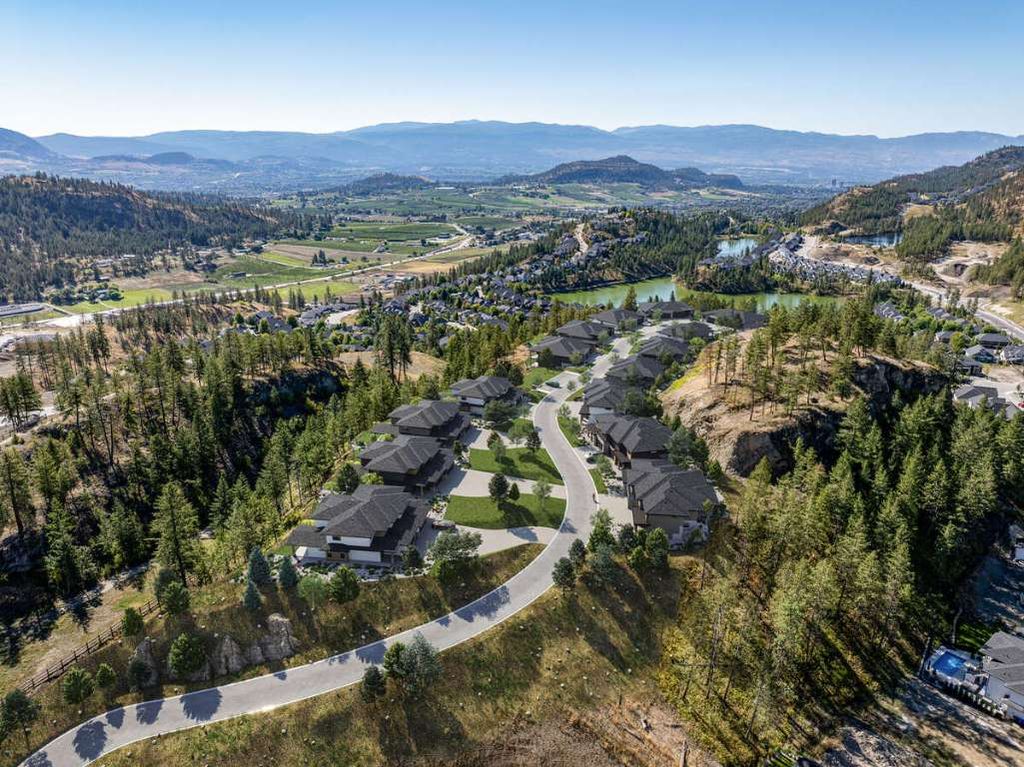 listing image 16513806887518708760