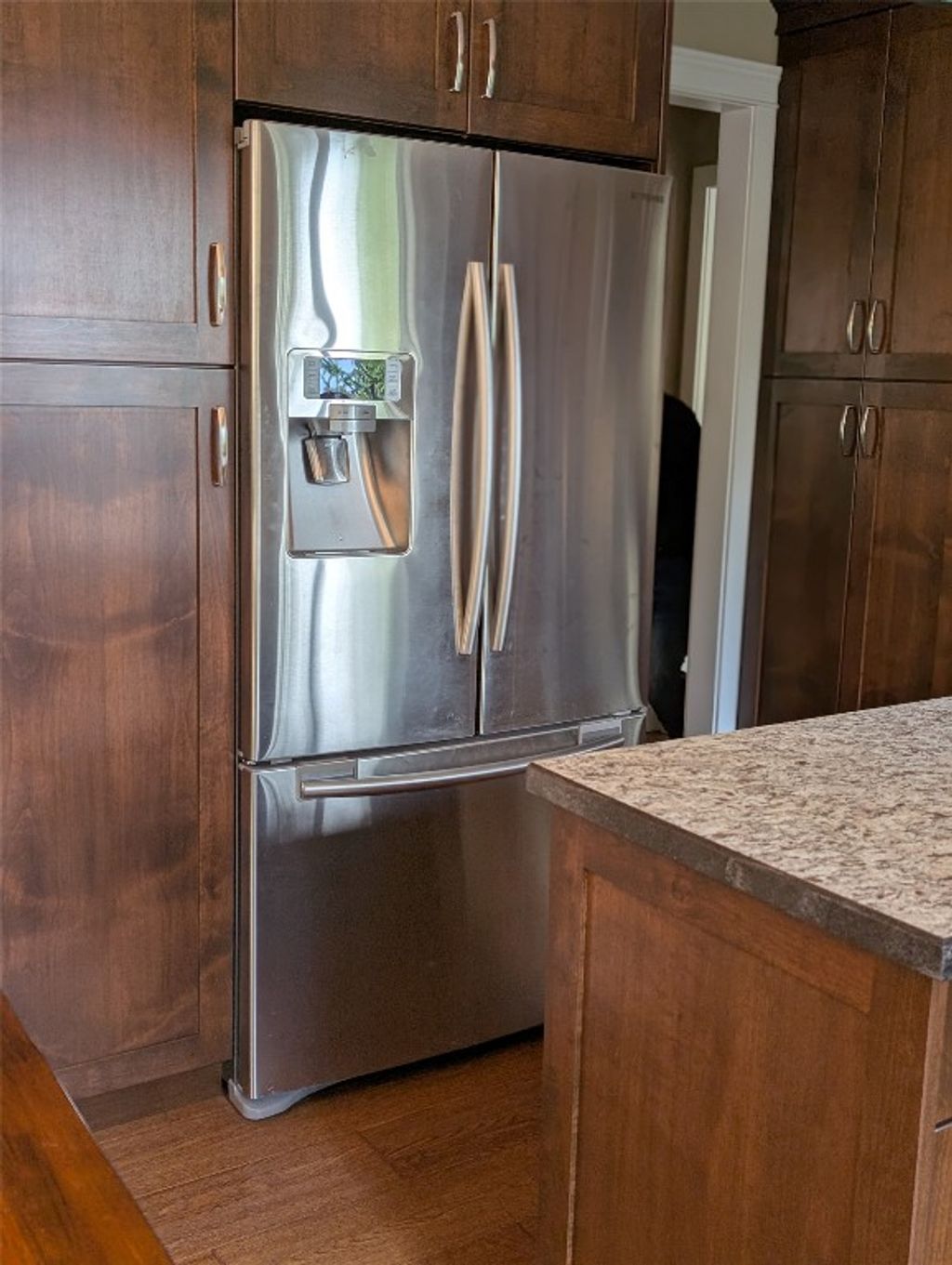 listing image 16519365367990128153