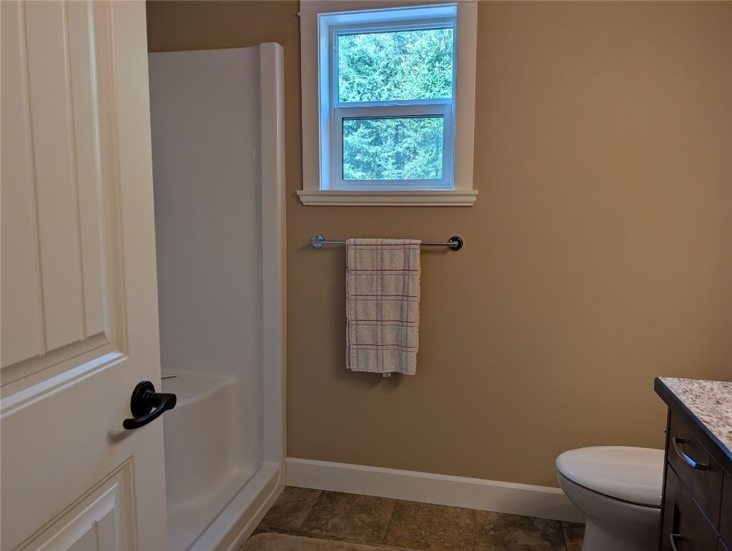 listing image 16517160348861042270