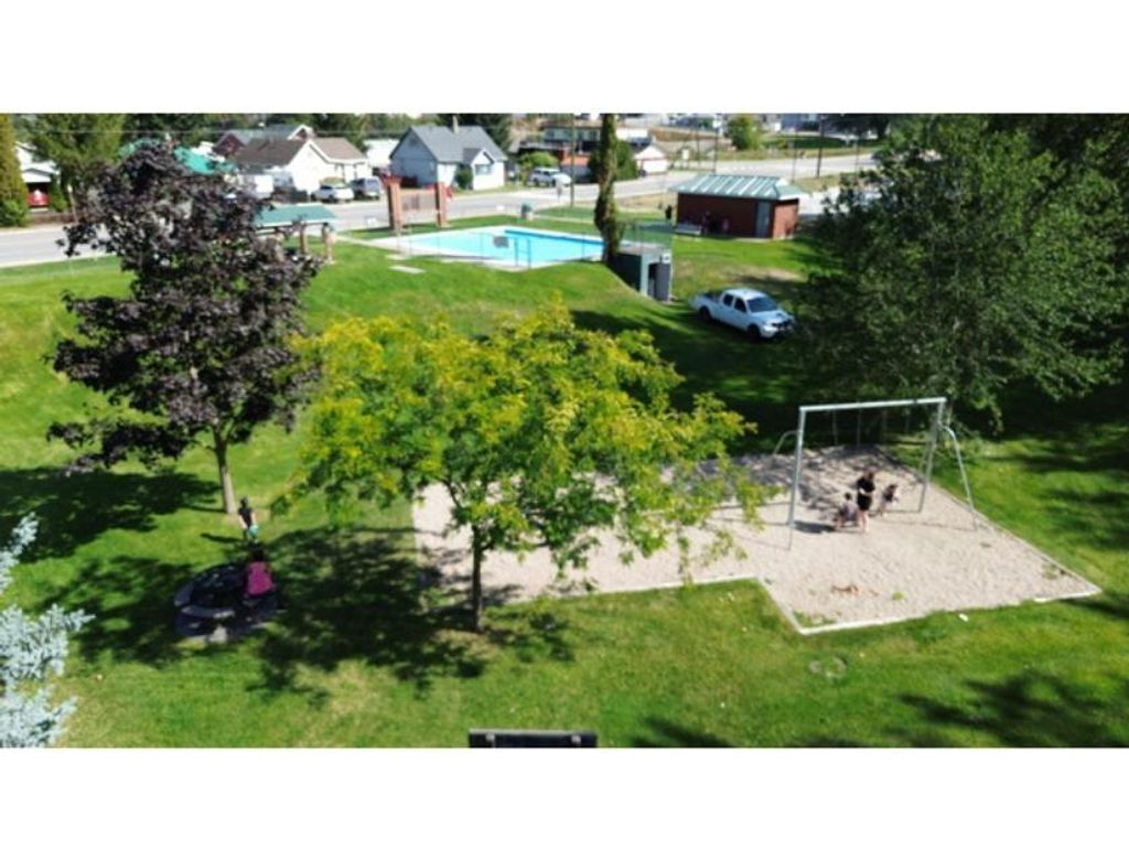 listing image 16517407307226728965