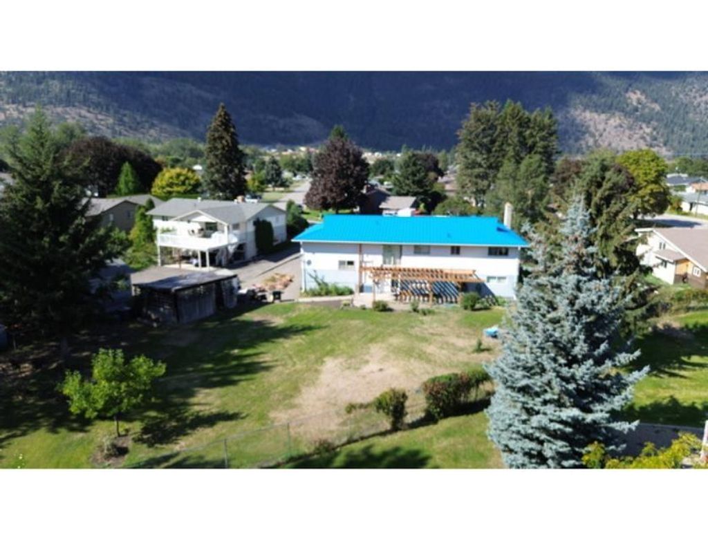 listing image 16518790952521210384