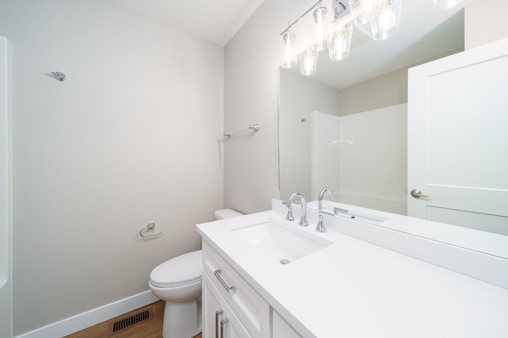 listing image 16511964663514822257