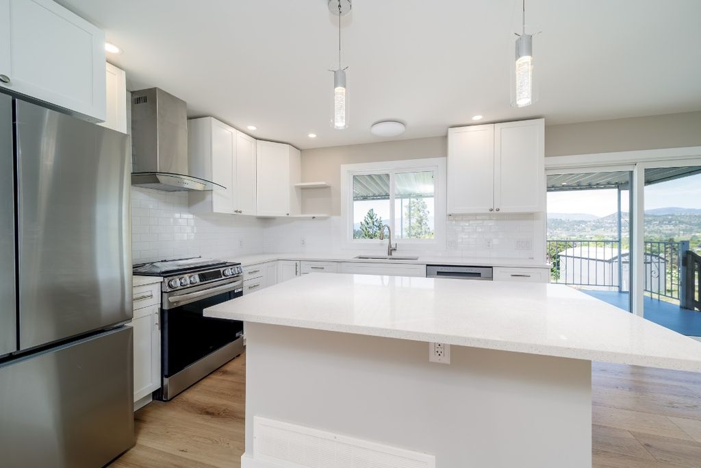 listing image 16510374572578189129