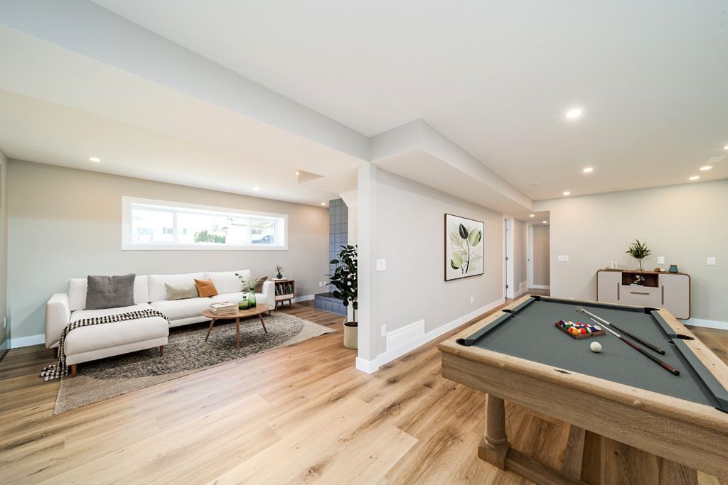 listing image 16511879544477754543