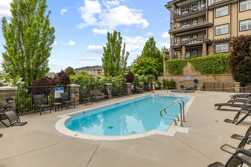 listing image 16518598538337541996