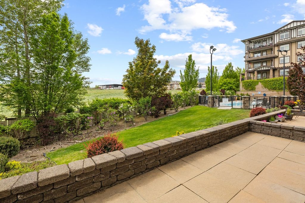 listing image 16518331328500648242