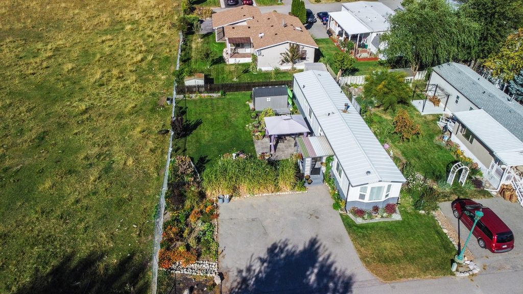 listing image 16513632734135553807