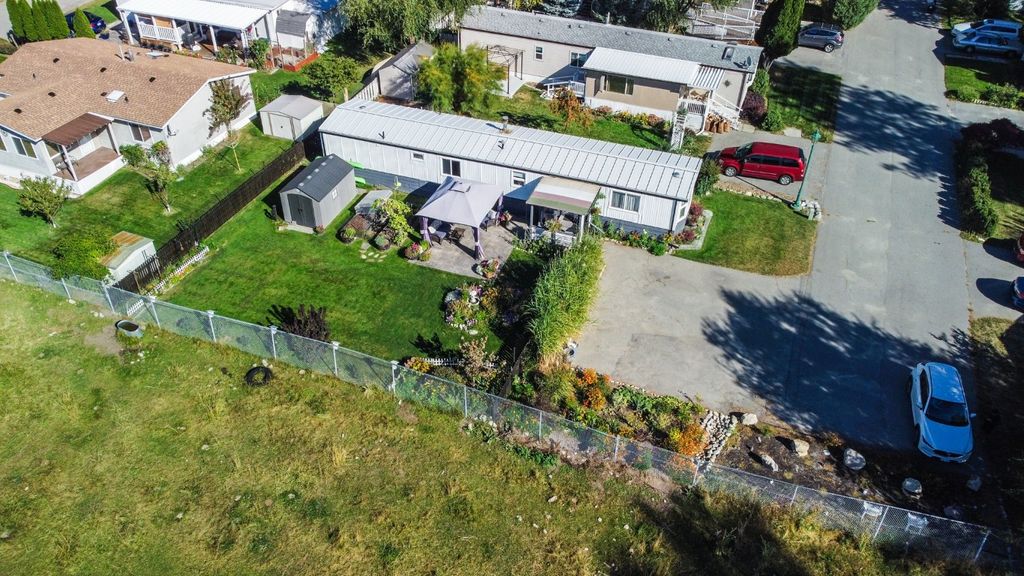 listing image 16511635921282559683