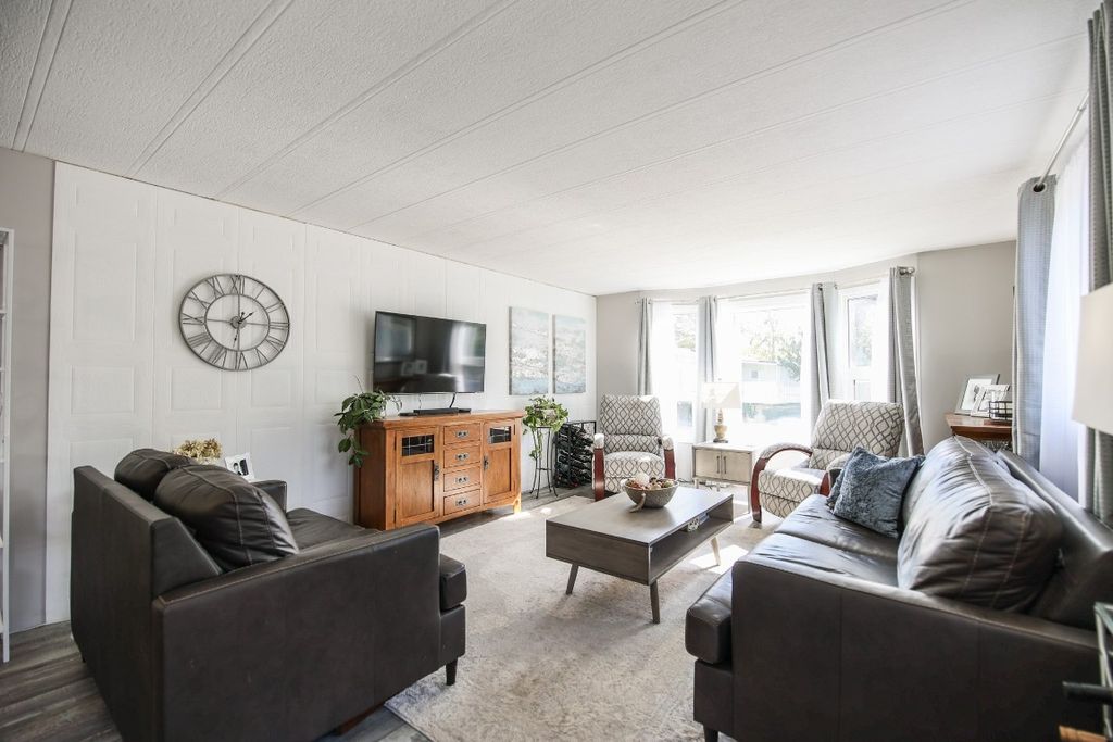 listing image 16517584668515590501