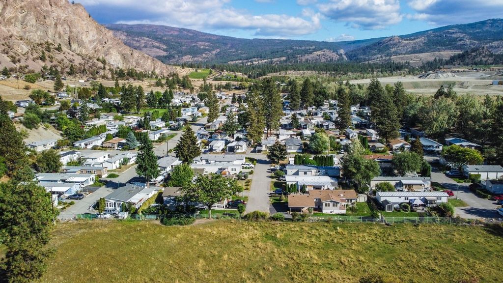 listing image 16517017560443702642