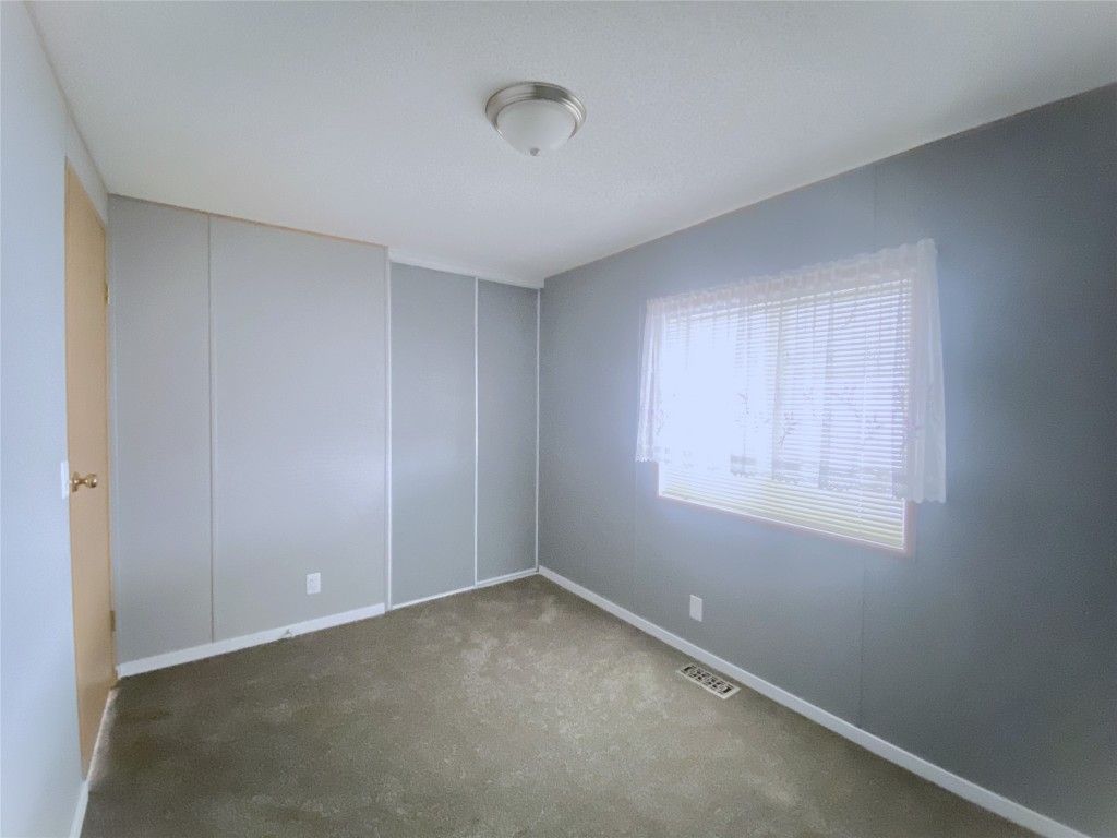 listing image 16512313057401751078