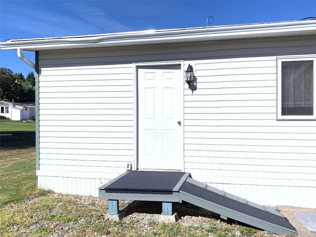 listing image 16519481231799178172