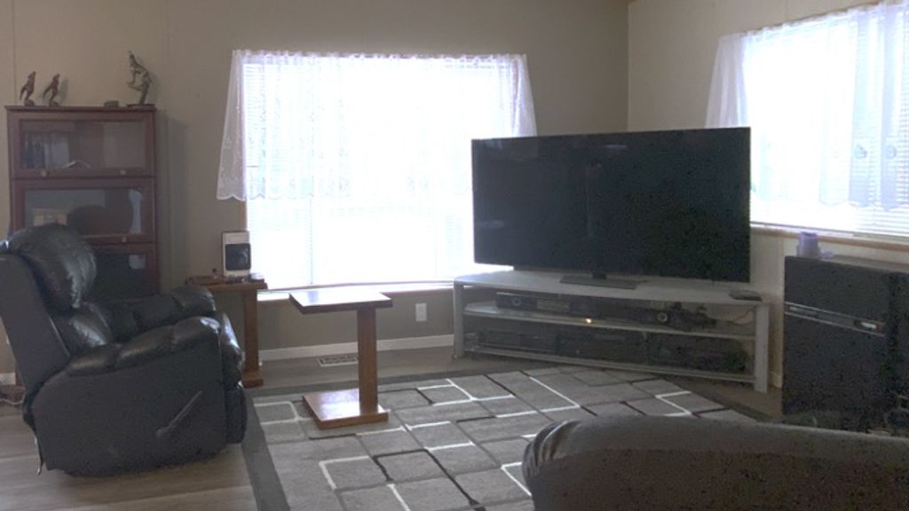 listing image 16513553122366529205