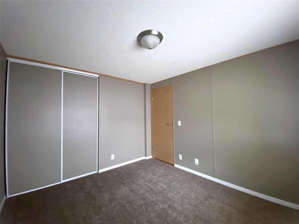 listing image 16519481231799178172