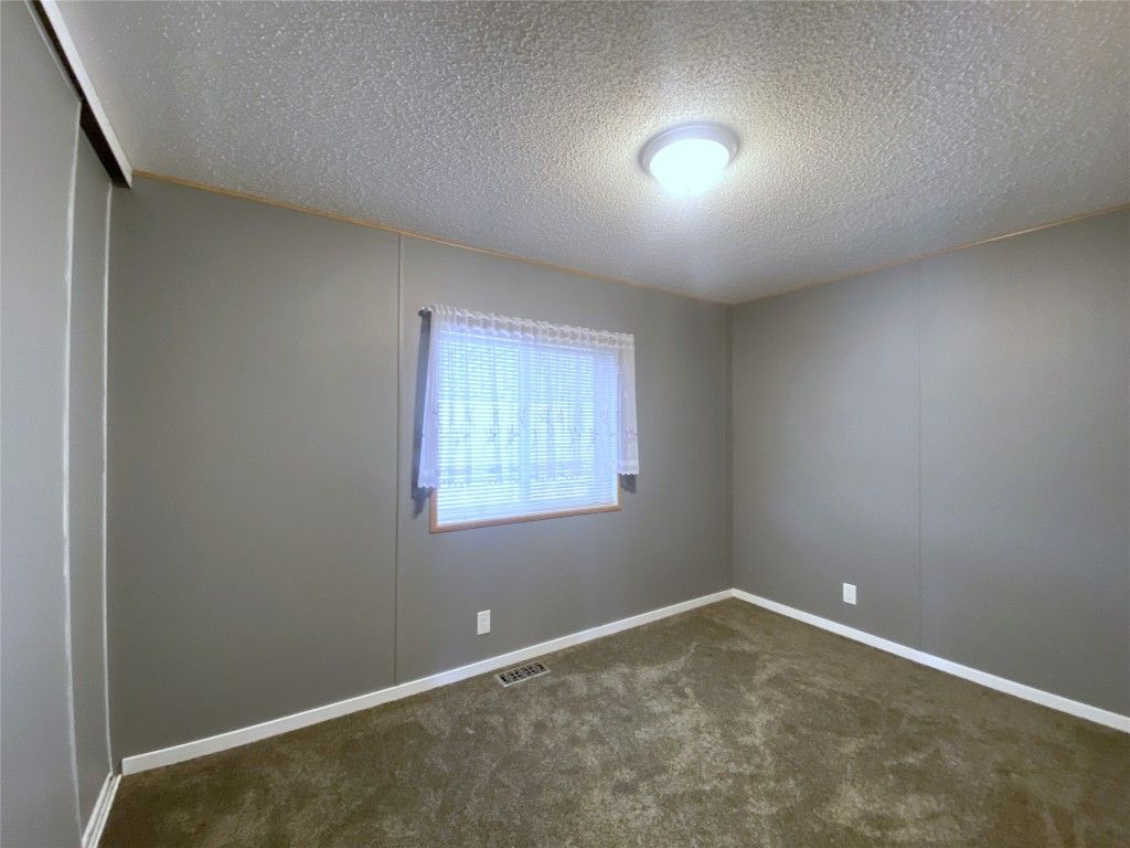 listing image 16512330629728032964