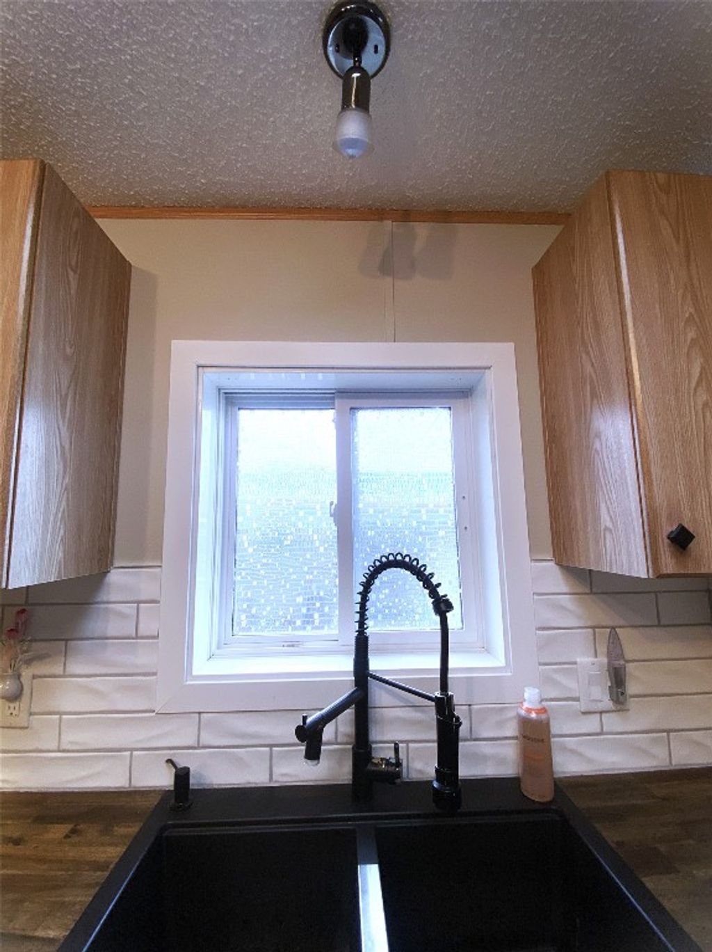 listing image 16513977450636523623