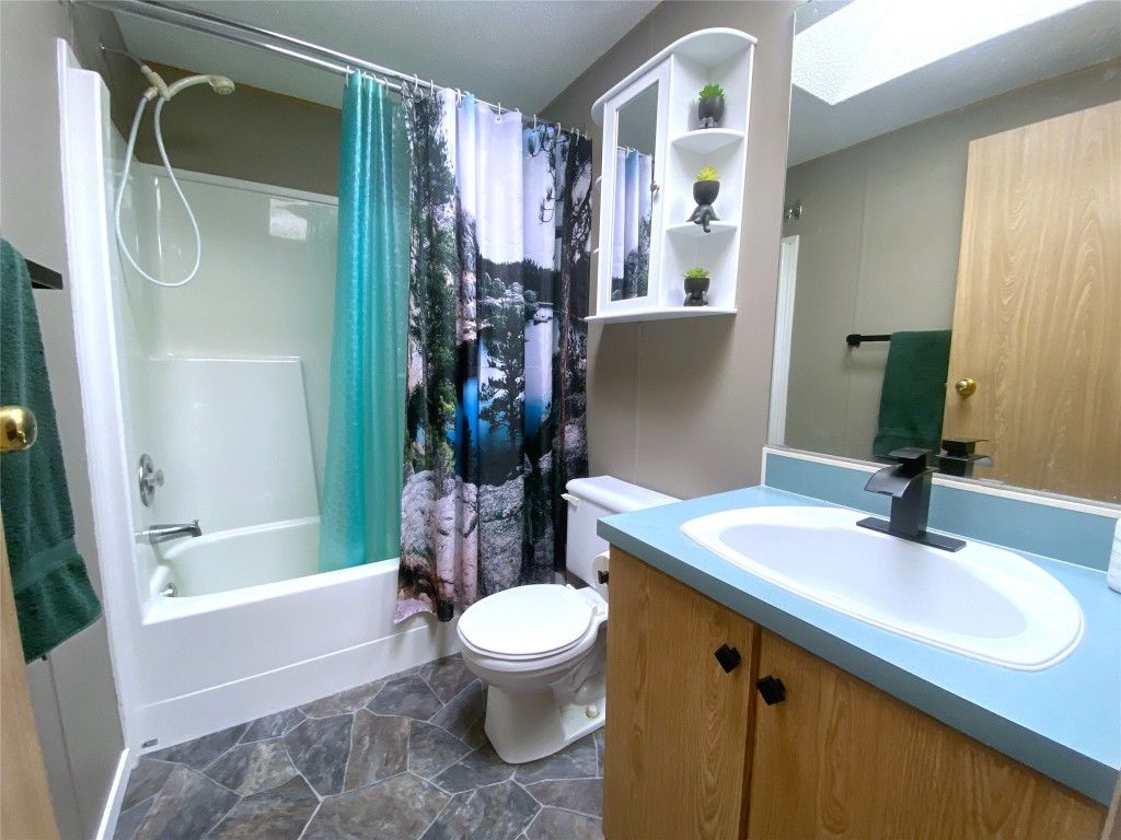 listing image 16516372002712123523