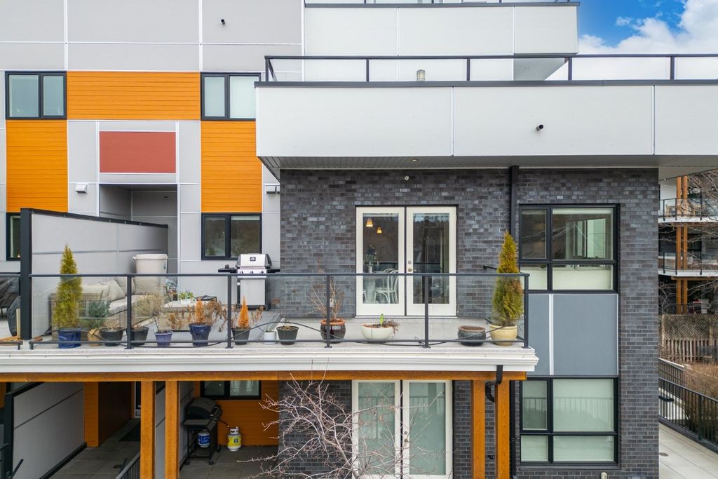 listing image 16515128048391542529