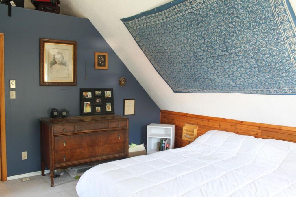 listing image 16512391524229475573