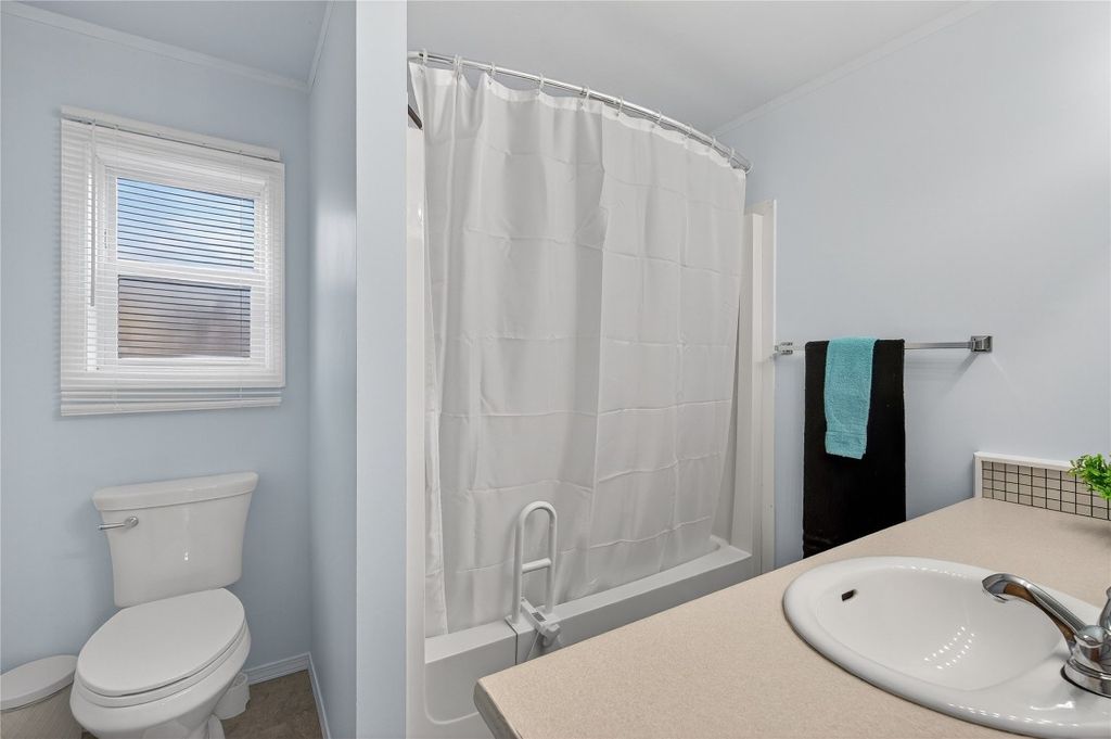 listing image 16512994119247339973