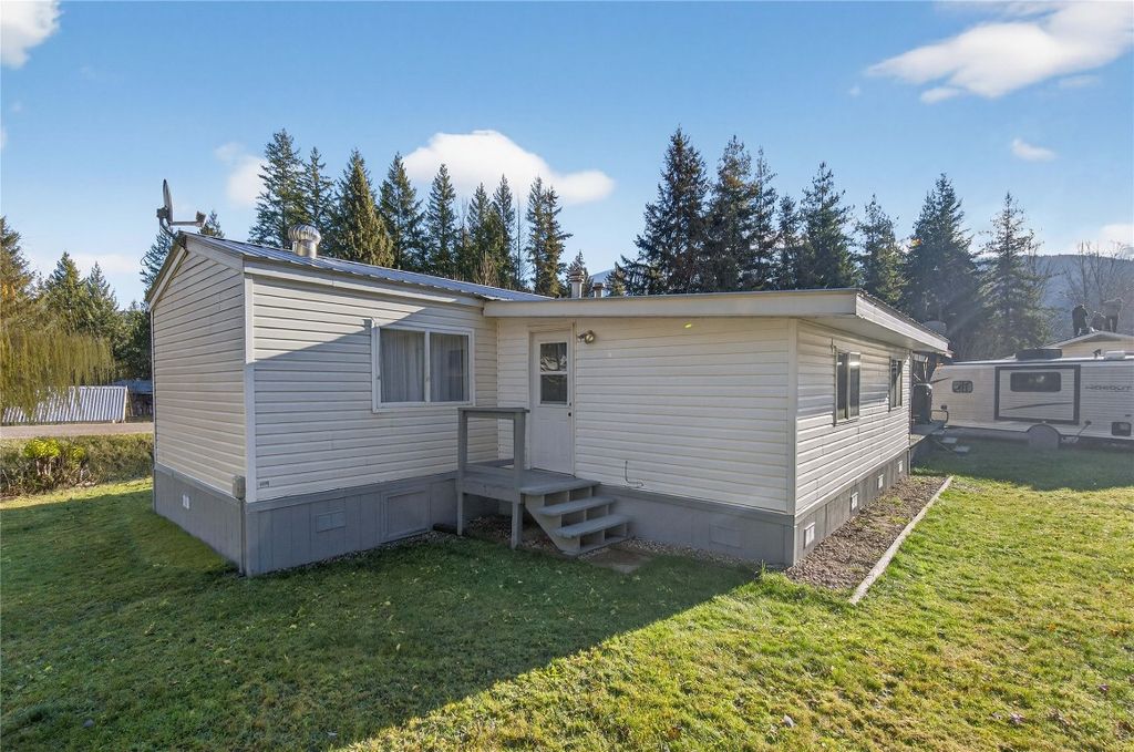 listing image 16519382065281482303