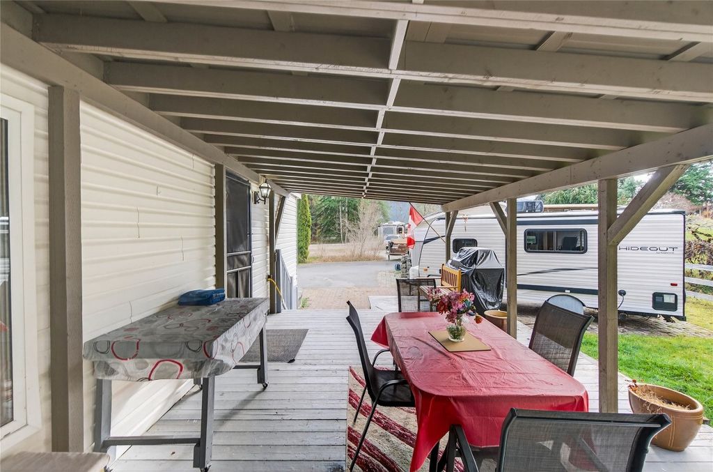 listing image 16510952535926312132