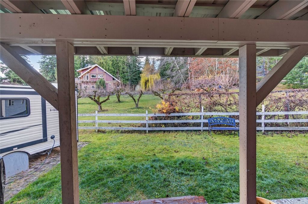 listing image 16519612375261786796