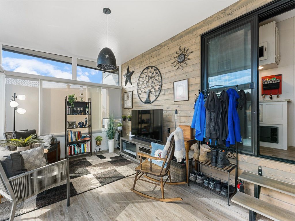 listing image 16512054226627368804