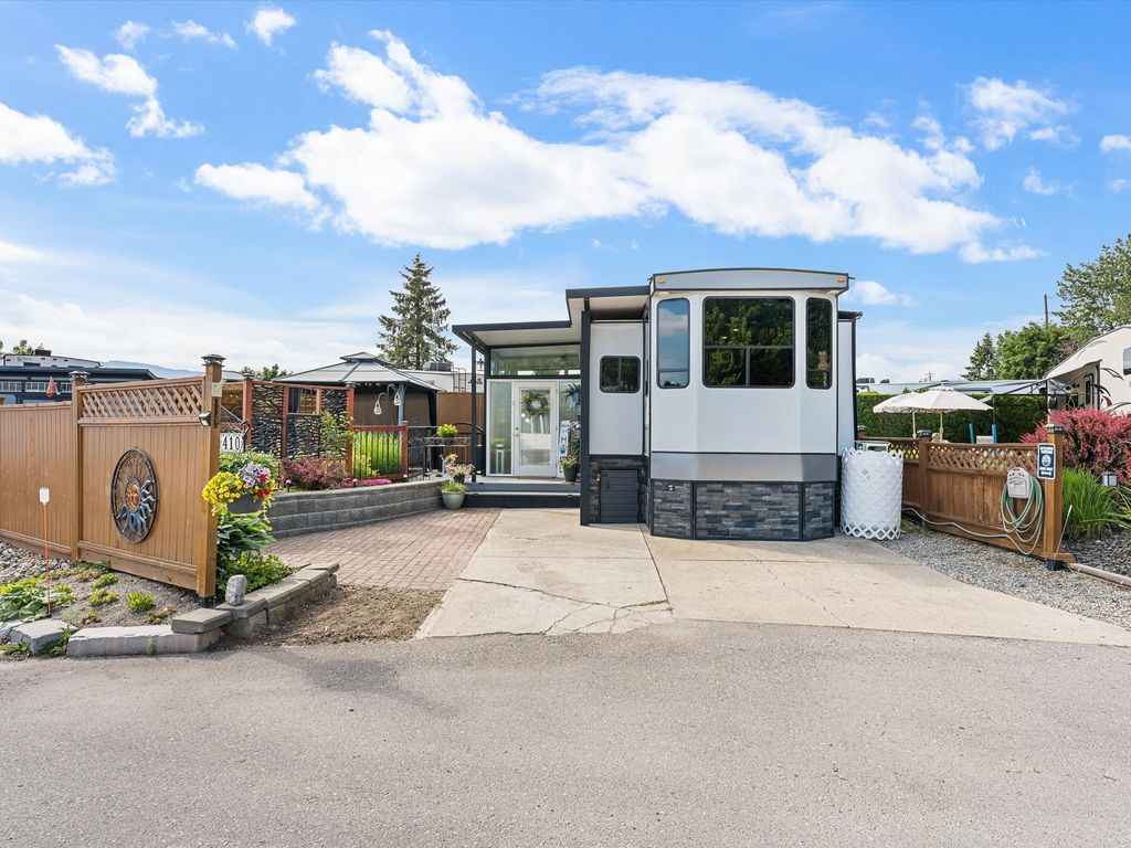 listing image 16512782133488494413